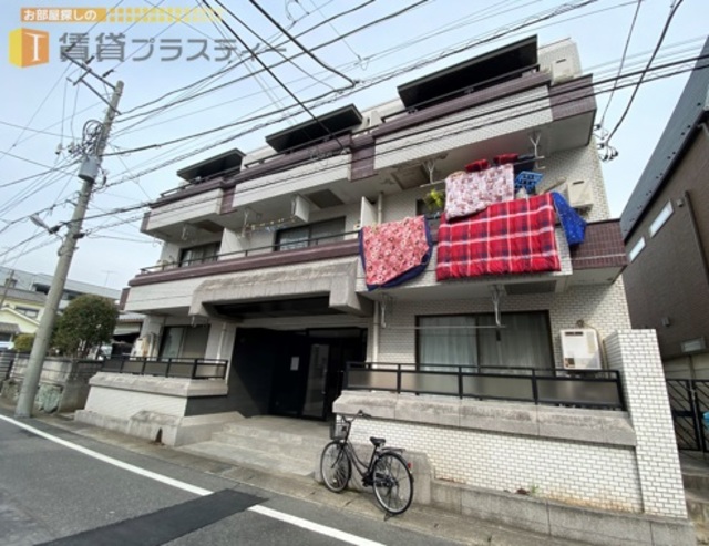 浦安市富士見のマンションの建物外観