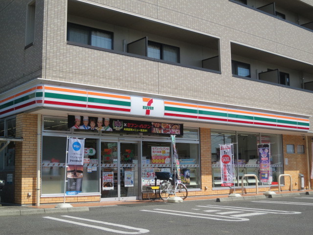 【高松市木太町のマンションのコンビニ】