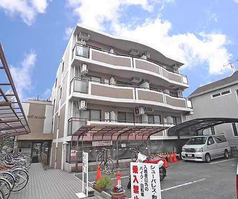 京都市左京区山端森本町のマンションの建物外観