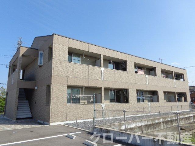 善通寺市原田町のアパートの建物外観