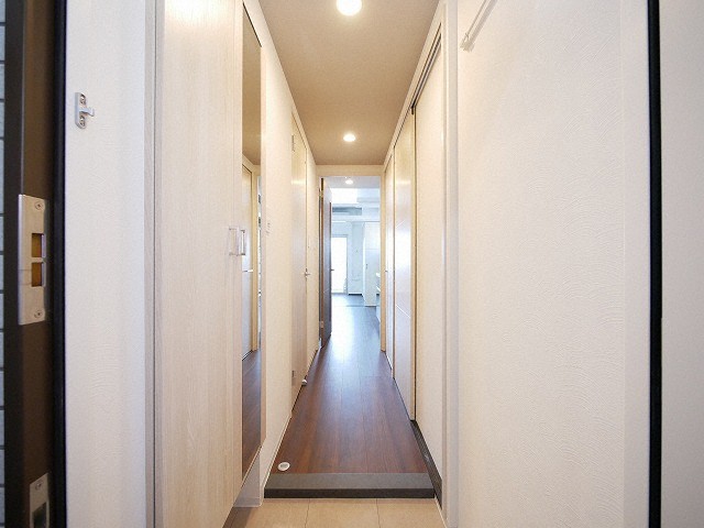 玄関　落ち着いた玄関です