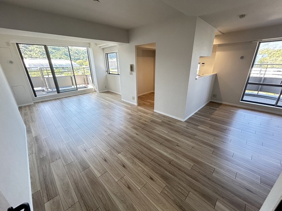 居室・リビング　※同じ間取りの別号室のお写真です。