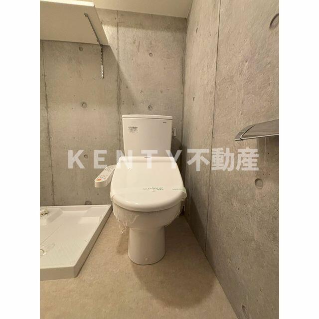 トイレ　落ち着いたトイレです