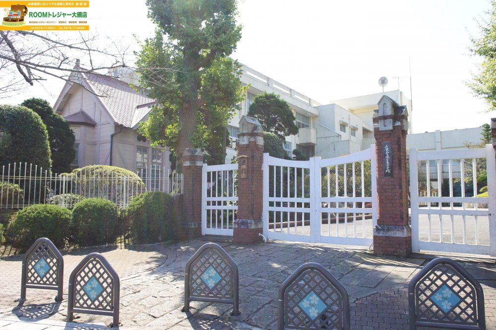 高校・高専　千葉県立東金高等学校 全日制（高校・高専）まで4049m