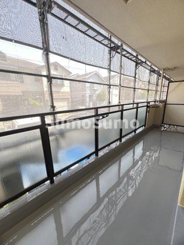 バルコニー　広々としたバルコニーです