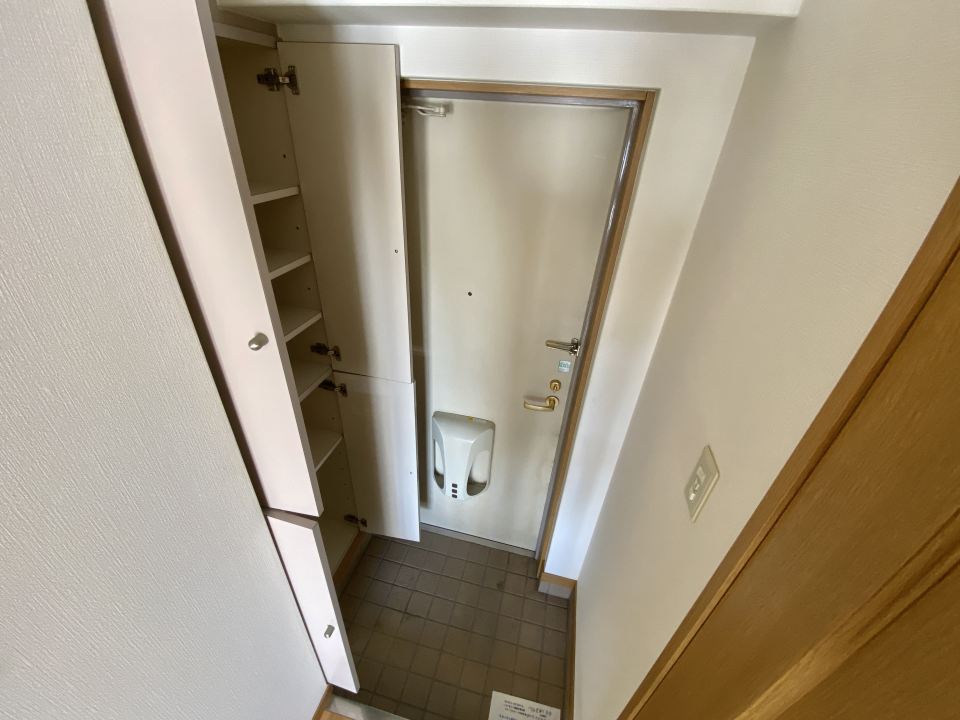 玄関　大容量のシューズＢＯＸです