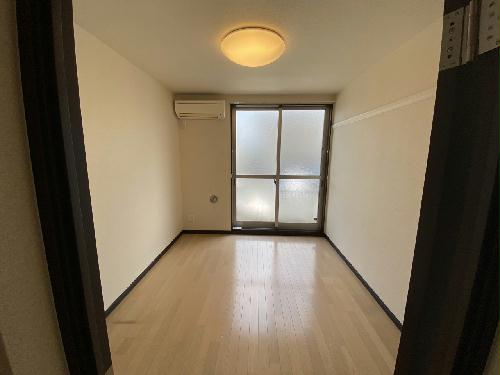 居室・リビング　設備・仕様は号室により異なる為、現況を優先致します。