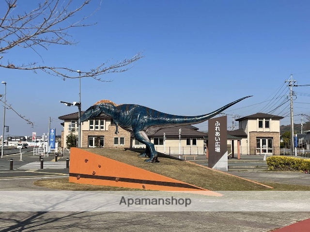 公園　ふれあい広場（公園）まで1608m