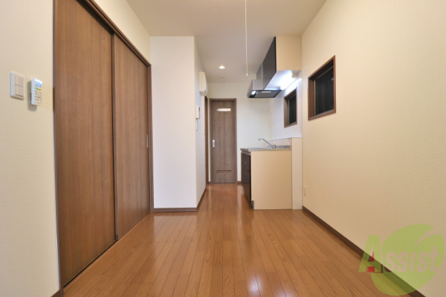 居室・リビング　６．１帖のダイニングキッチン！