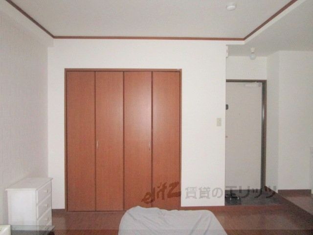 居室・リビング　下駄箱