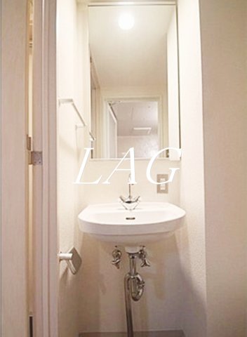 洗面設備　洗面台です。