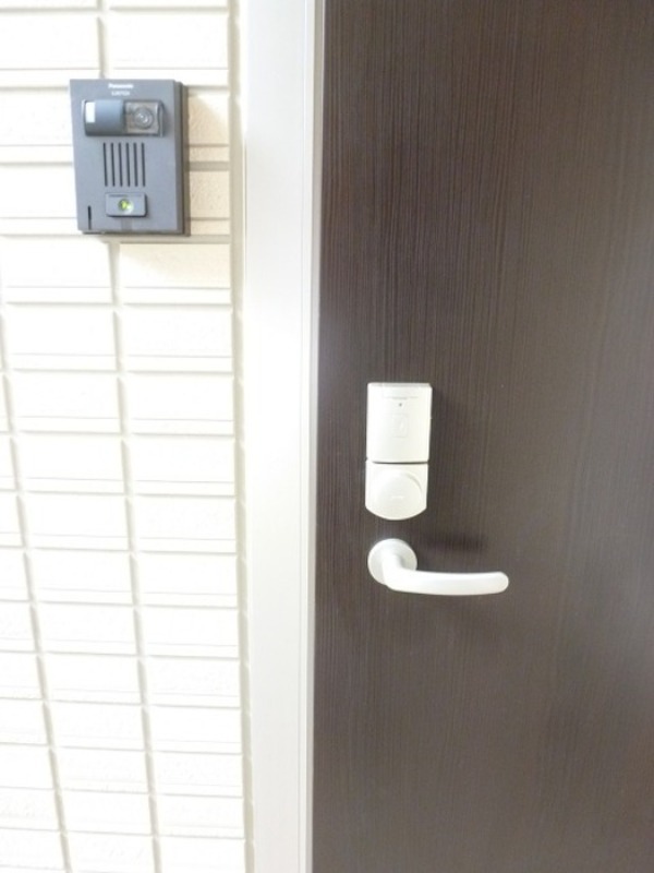 玄関　図面と現状に相違がある場合には現状を優先