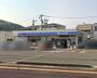 コンビニ　ローソン 高知百石町二丁目店（コンビニ）まで89m