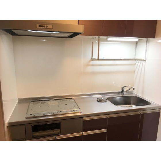 キッチン　ＩＨ・グリル完備のシステムキッチン