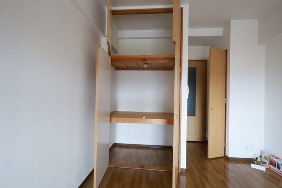 収納　※別部屋の写真です