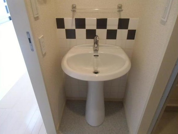 洗面設備　同タイプのお写真です