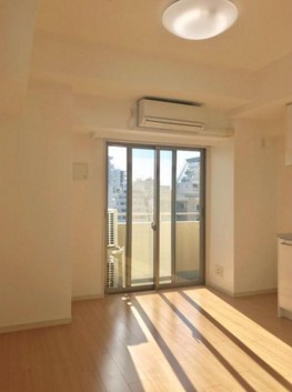 居室・リビング　同タイプのお写真です