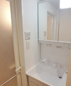 洗面設備　☆嬉しい独立洗面台☆