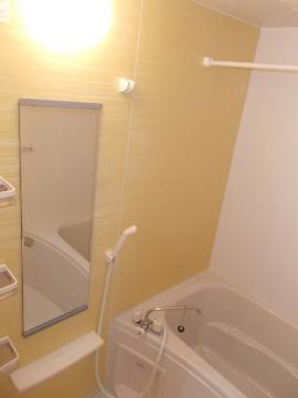 バス・シャワールーム　追焚と乾燥機能付バス