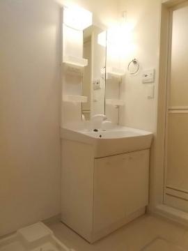 洗面設備　洗髪洗面化粧台