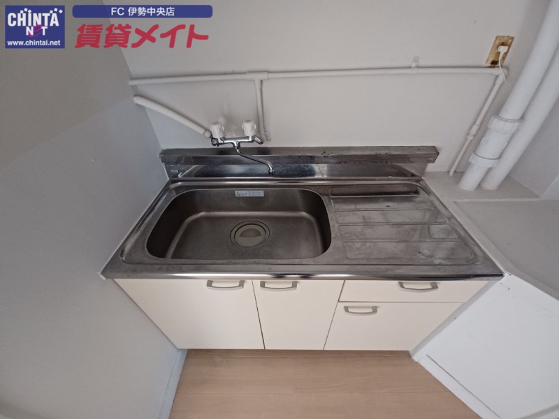 キッチン　同型参考写真