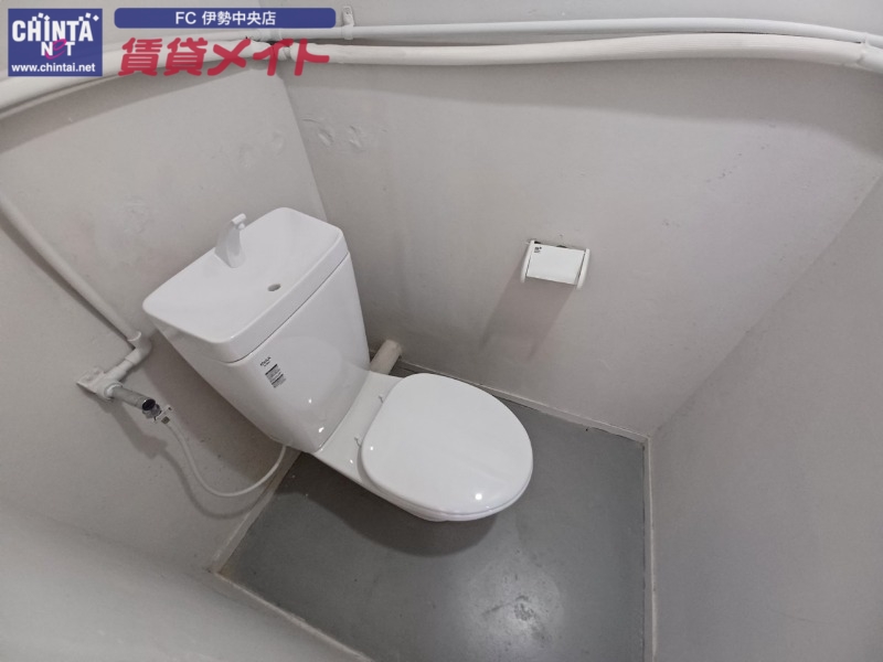 トイレ　同型参考写真