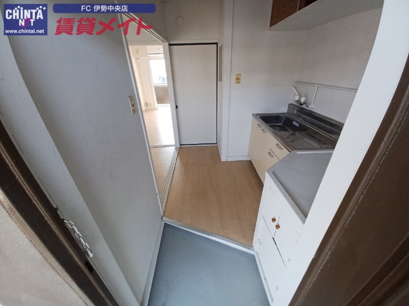 玄関　同型参考写真