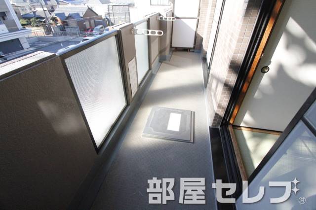 バルコニー　バルコニー。