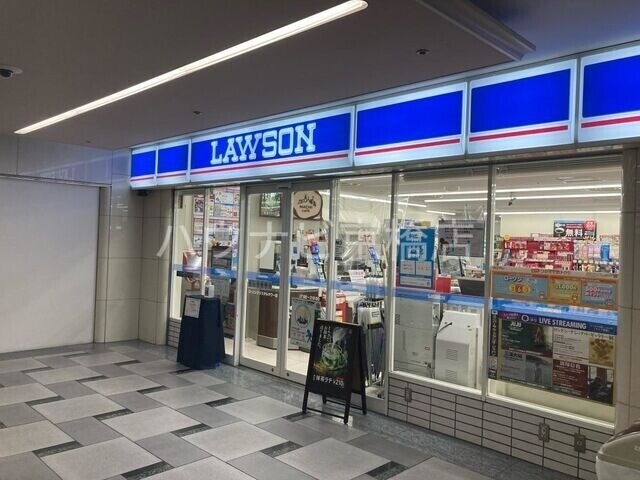 コンビニ　ローソンクリスタルタワー店（コンビニ）まで348m