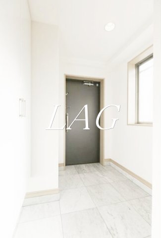 玄関　玄関です。