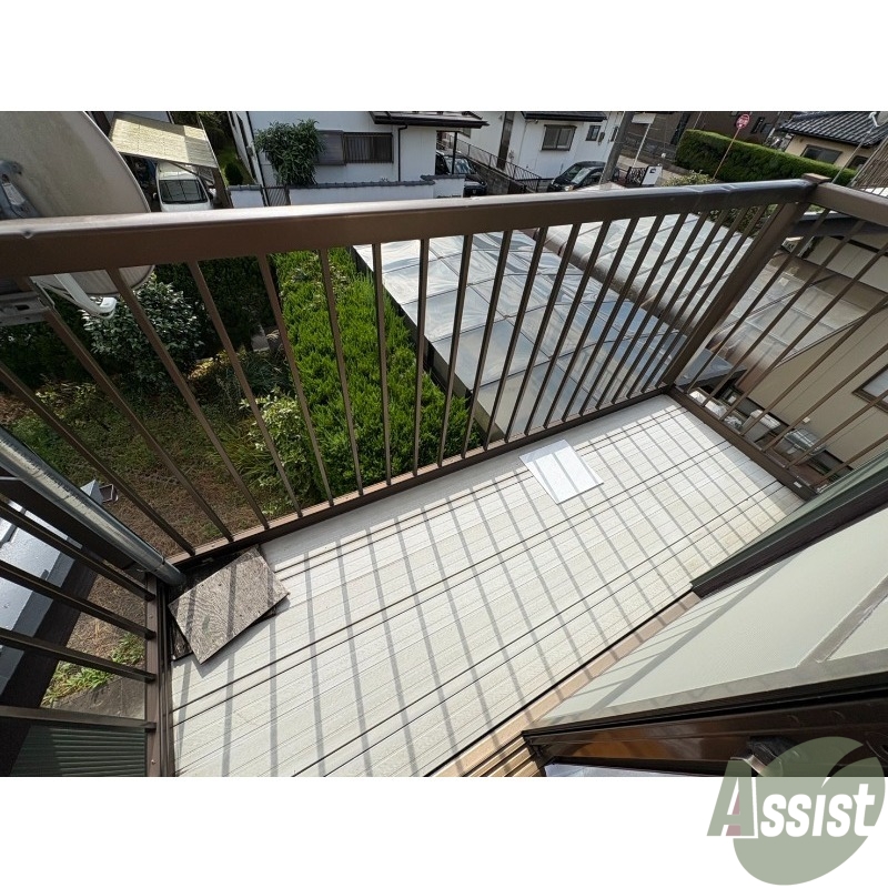 バルコニー　バルコニーが付いているので晴れた日は洗濯物が沢山干せますね。