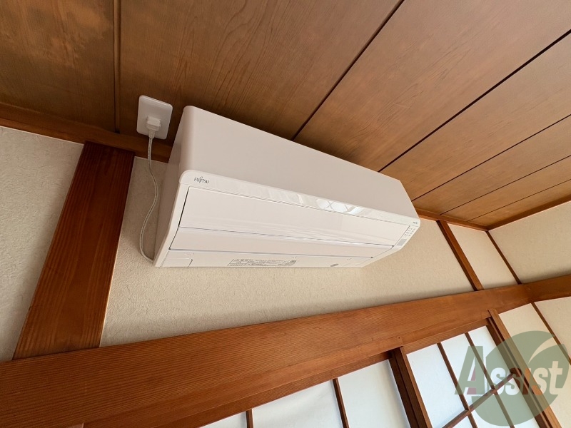 その他設備　エアコン付きです！夏でも冬でも安心ですね。