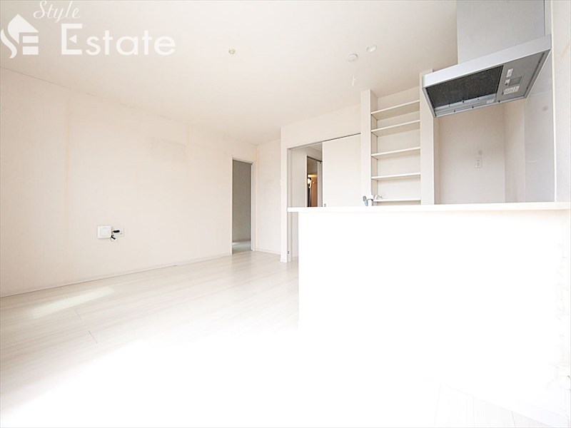 居室・リビング　内装