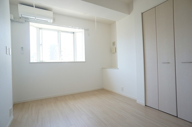 居室・リビング　洋室６．２畳※２０２２年募集時の写真です