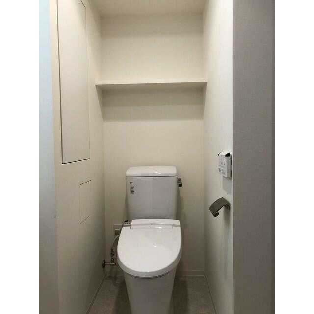 トイレ　Bタイプ2018年1月撮影 同タイプ502号室の写真です。