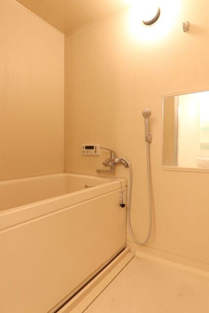 バス・シャワールーム　別室の参考写真です。※現況優先