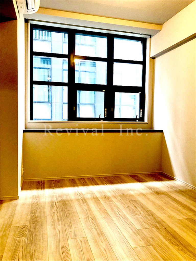 その他部屋・スペース　明るい居室でございます