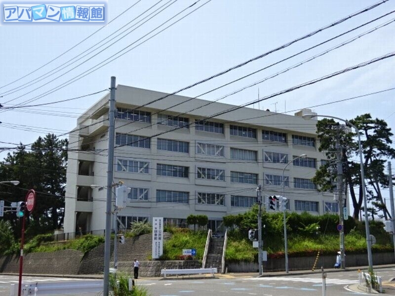 役所　新潟市西区役所（役所）まで201m