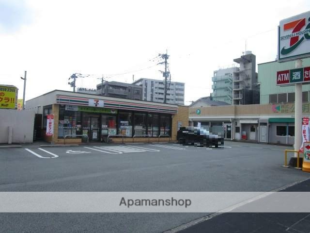コンビニ　セブンイレブン熊本白山２丁目店（コンビニ）まで500m