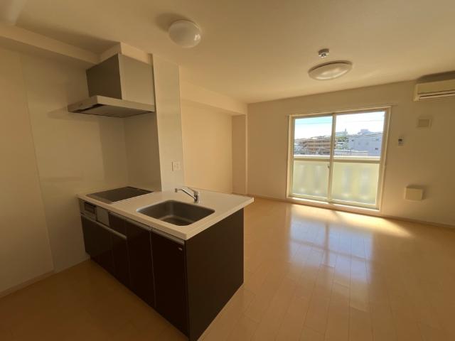 居室・リビング　リビング