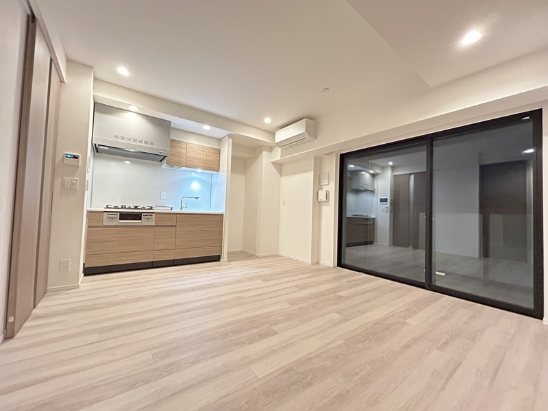 居室・リビング　※別部屋参考写真