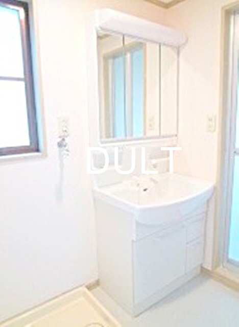 洗面設備　洗面所です。