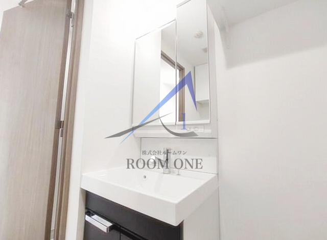 洗面設備　洗面台です。