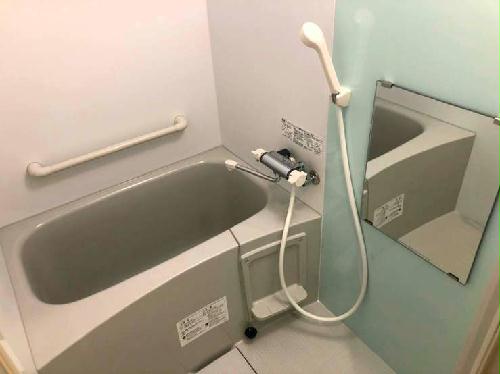 バス・シャワールーム　同タイプ物件の写真です。