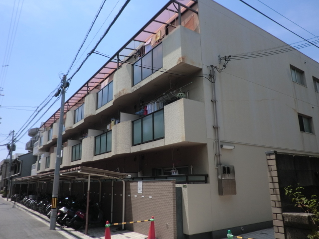 建物外観　駅近、人気のマンション。