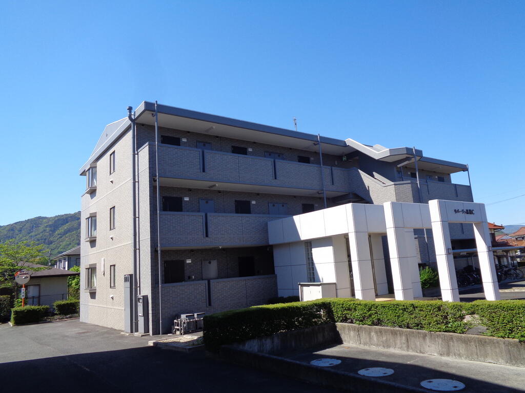 リバージュ黒瀬C棟