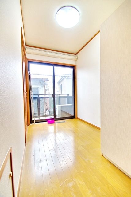 居室・リビング　★お部屋探しはタウンハウジング稲田堤店まで★