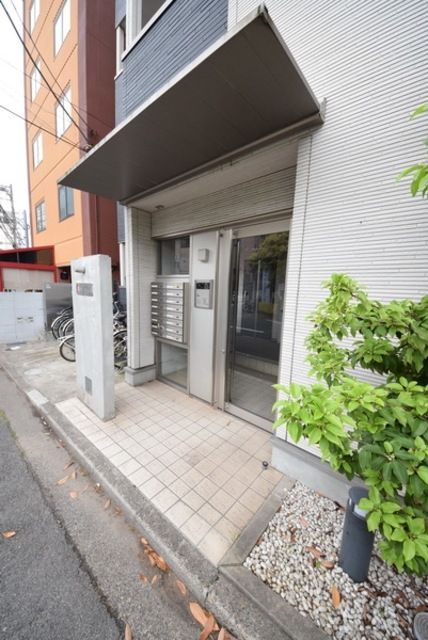 エントランス　お部屋探しは【タウンハウジング蘇我店】にお任せ下さい♪