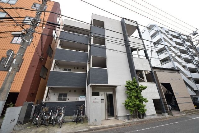 建物外観　お部屋探しはタウンハウジング蘇我店にお任せ下さい♪