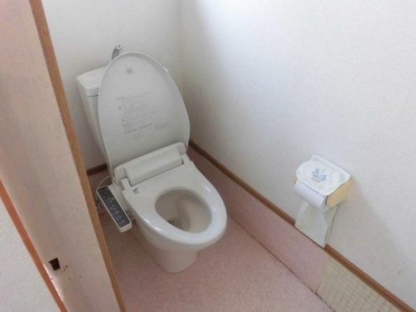 土生町平屋のトイレ写真